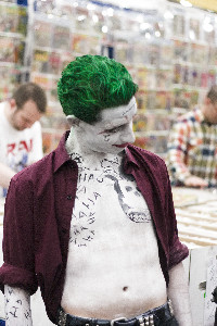 Joker admiring Harley